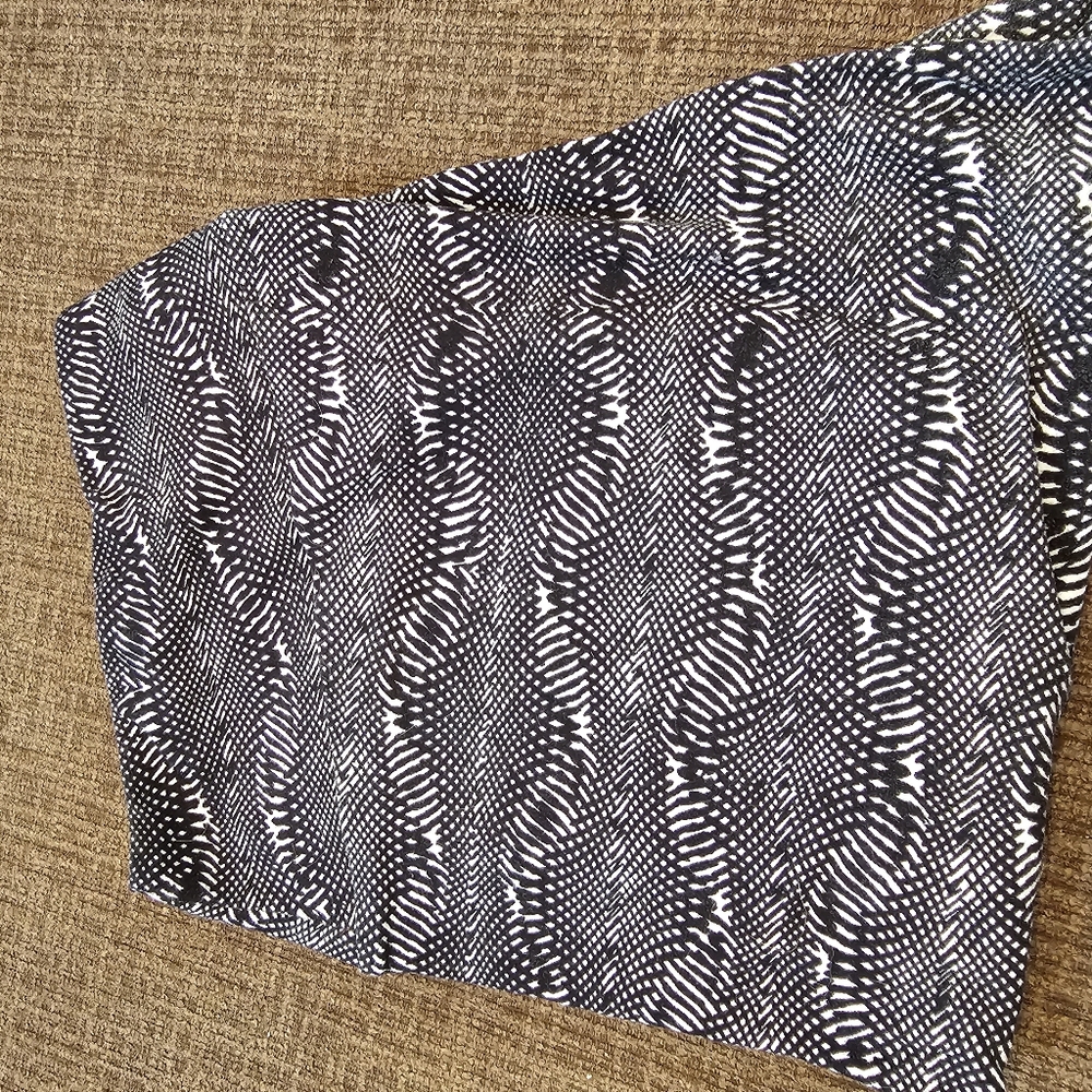 7 pairs of Lularoe leggings